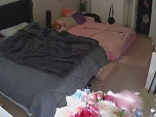 voyeurcam-house-charleys-room