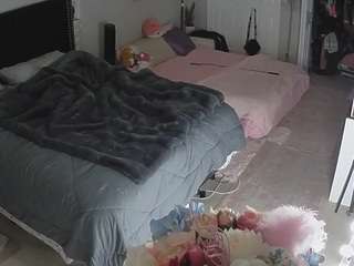 voyeurcam-house-charleys-room