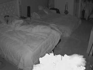 voyeurcam-house-charleys-room