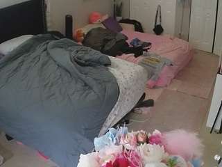 voyeurcam-house-charleys-room