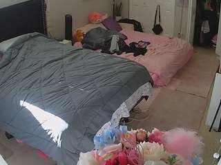 voyeurcam-house-... Live Webcam on CamSoda