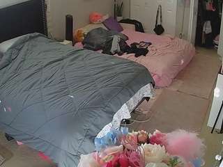 voyeurcam-house-charleys-room