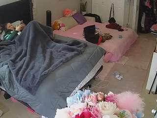 voyeurcam-house-charleys-room