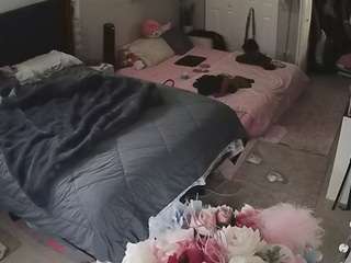 voyeurcam house charleys room