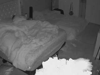 voyeurcam-house-charleys-room