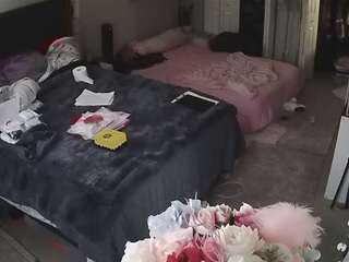 voyeurcam house charleys room