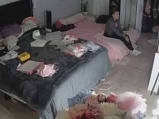 voyeurcam house charleys room