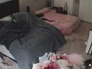 voyeurcam-house-charleys-room