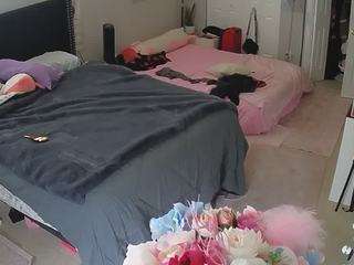 voyeurcam house charleys room