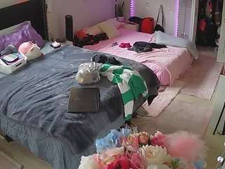 voyeurcam-house-charleys-room camsoda