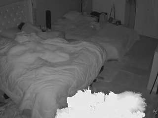 voyeurcam-house-charleys-room camsoda