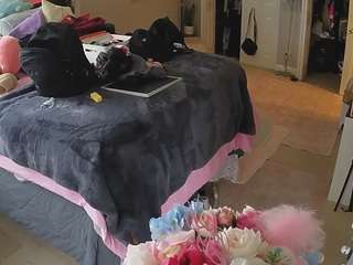 voyeurcam-house-charleys-room