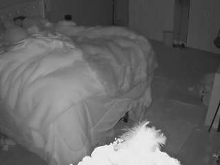 voyeurcam-house-charleys-room