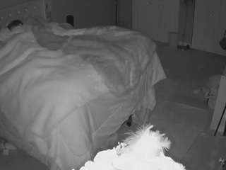 voyeurcam-house-charleys-room