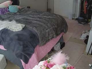 voyeurcam-house-charleys-room