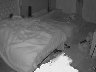 voyeurcam-house-charleys-room