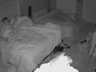 voyeurcam-house-charleys-room