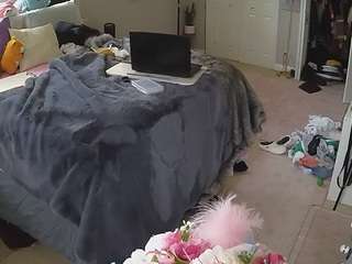 voyeurcam-house-charleys-room