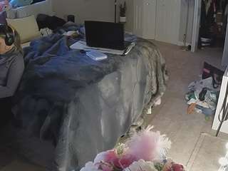 voyeurcam-house-charleys-room webcam