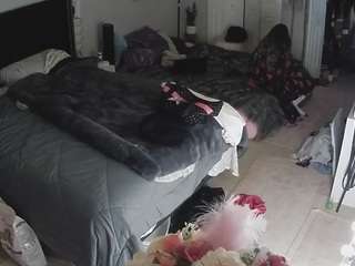 voyeurcam-house-charleys-room webcam