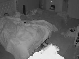 voyeurcam-house-charleys-room