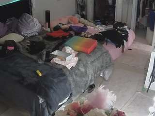 voyeurcam house charleys room