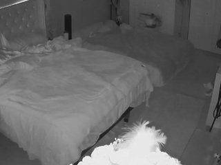 voyeurcam house charleys room