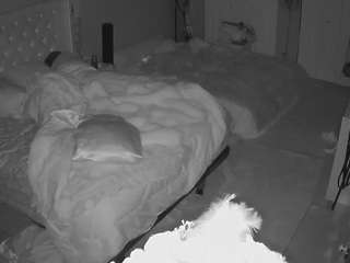 voyeurcam-house-charleys-room