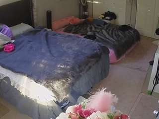 voyeurcam-house-charleys-room