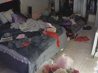 voyeurcam house charleys room