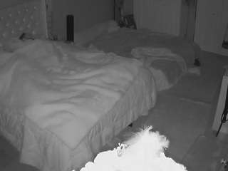 voyeurcam-house-charleys-room