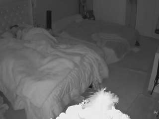 voyeurcam-house-charleys-room