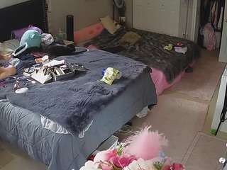 voyeurcam-house-charleys-room webcam
