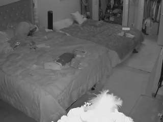 voyeurcam house charleys room