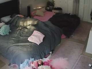 voyeurcam-house-charleys-room
