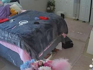 voyeurcam-house-charleys-room