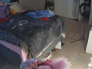 voyeurcam-house-charleys-room