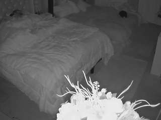 voyeurcam-house-charleys-room