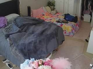 voyeurcam-house-charleys-room