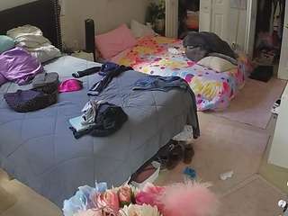 voyeurcam-house-... Live Webcam on CamSoda