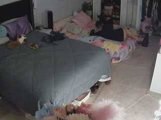 voyeurcam-house-charleys-room