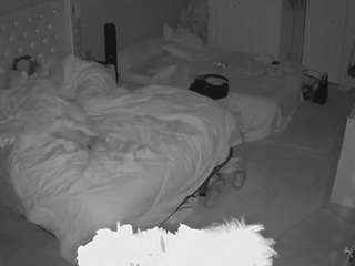 voyeurcam-house-charleys-room