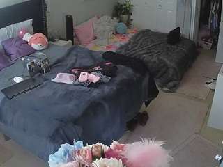 voyeurcam-house-charleys-room