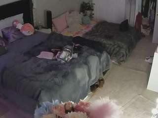 voyeurcam-house-charleys-room