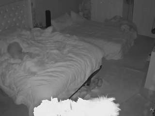 voyeurcam-house-charleys-room