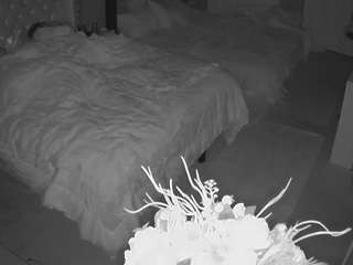 voyeurcam-house-charleys-room