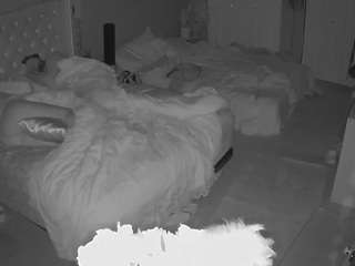 voyeurcam-house-charleys-room webcam