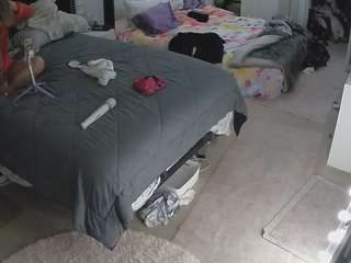 voyeurcam-house-charleys-room