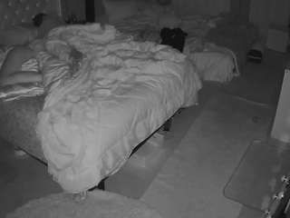 voyeurcam-house-charleys-room webcam