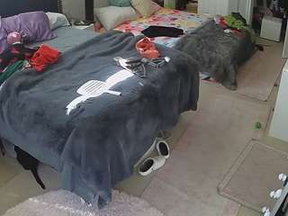 voyeurcam-house-charleys-room